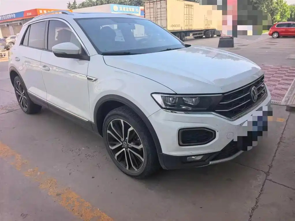 Volkswagen T-Roc 2022 — фото 8