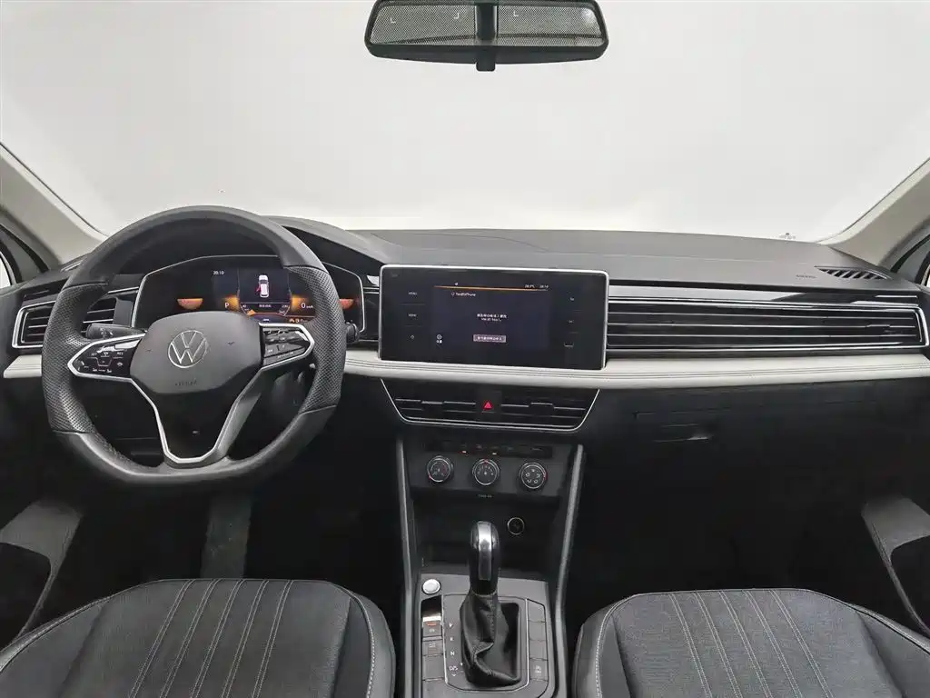 Volkswagen Tiguan L 2023