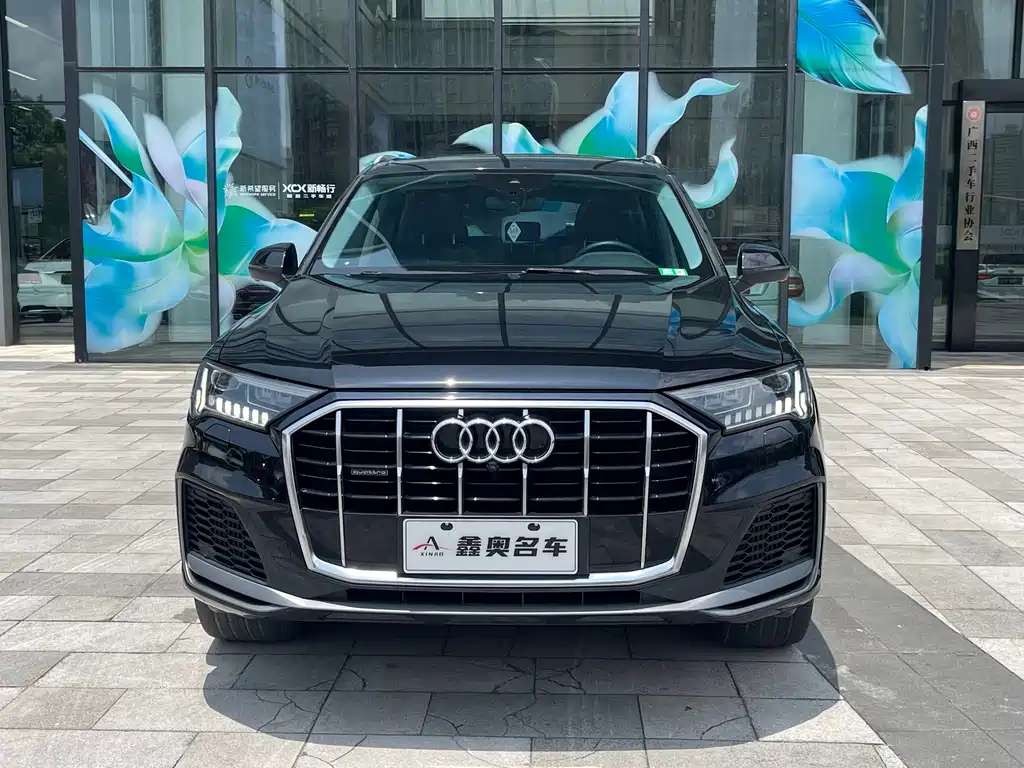 Audi Q7 2020 — фото 2