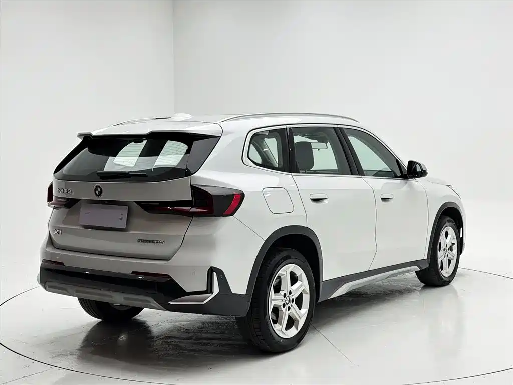 BMW X1 2023 — фото 6