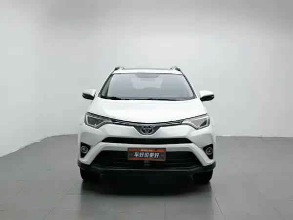 Toyota RAV4 2017