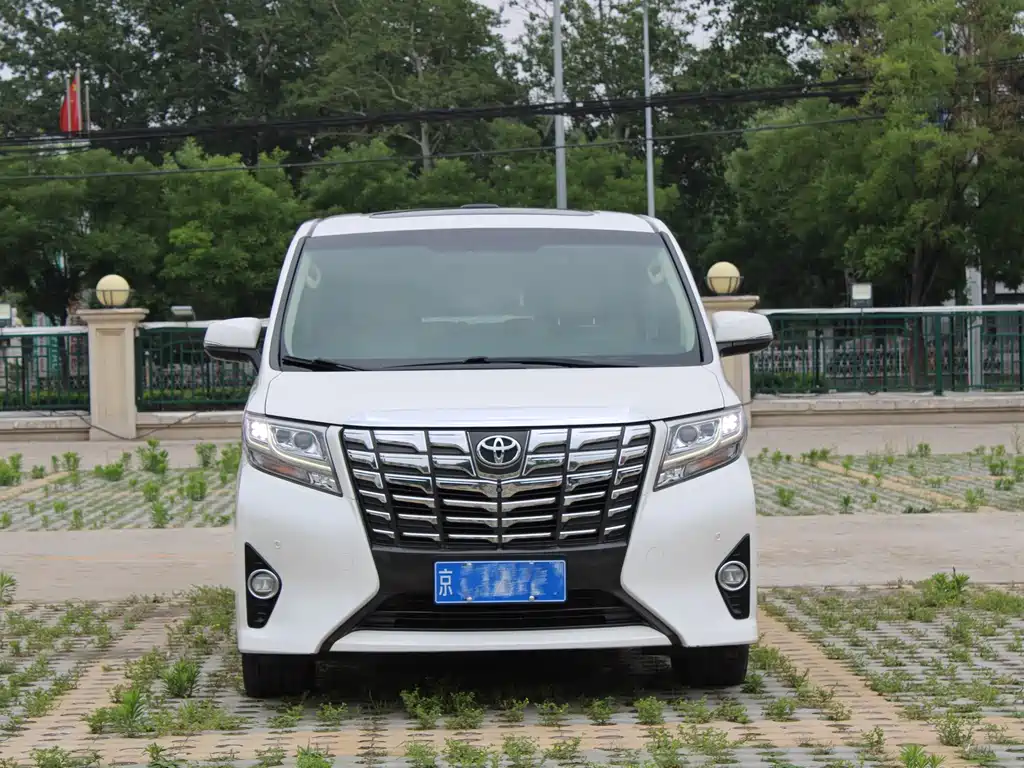 Toyota Alphard 2016 — фото 2