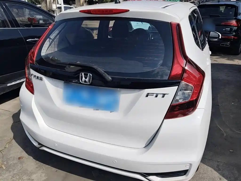 Honda Fit 2019 — фото 6
