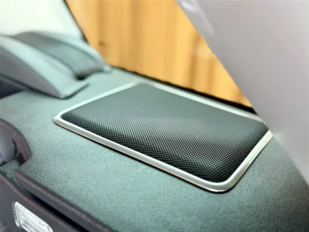 Land Rover Sport 2021 — фото 19