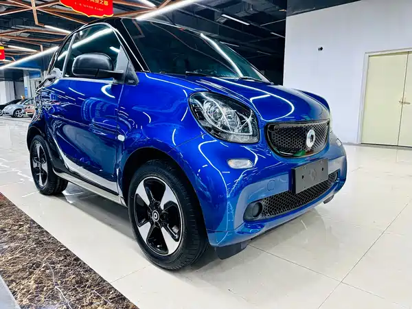 smart fortwo 2018