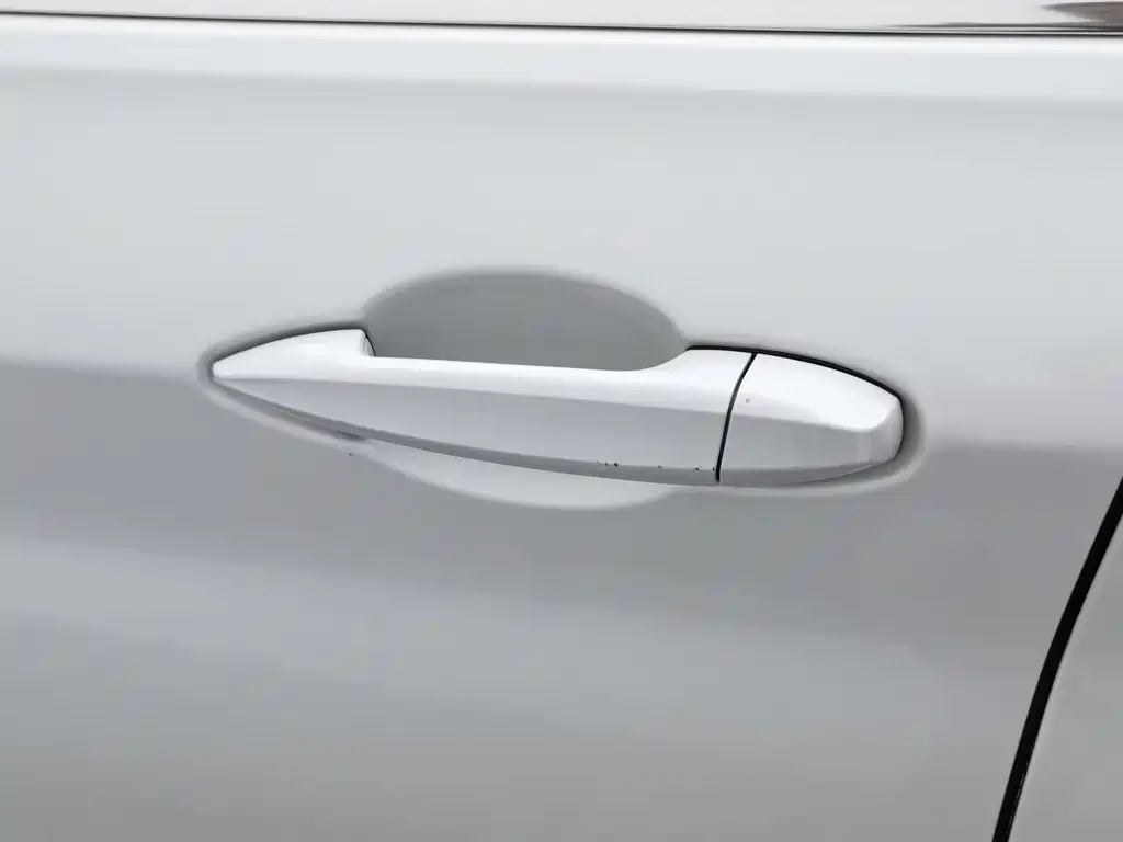 BMW 1 Series 2018 — фото 18