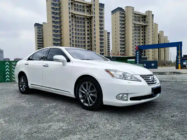 Lexus ES 2010