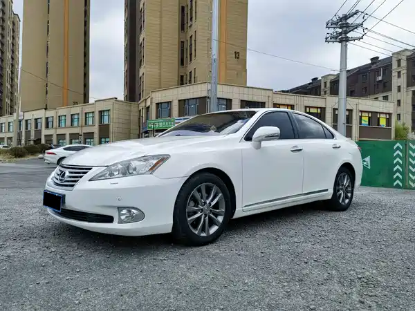 Lexus ES 2010