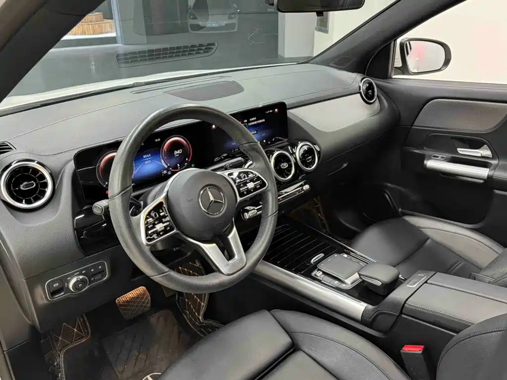 Mercedes-Benz GLA 2022 — фото 15