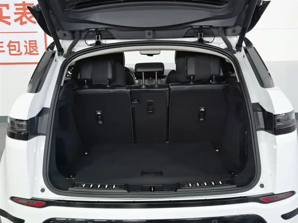 Land Rover Evoque 2024 — фото 16