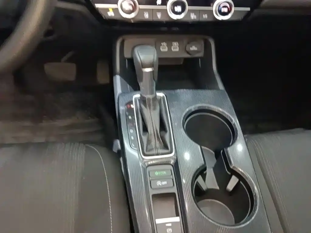 Honda Civic 2025 — фото 14