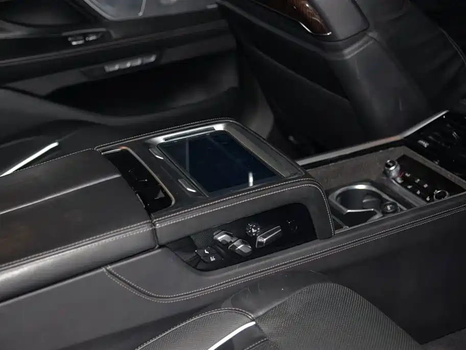 BMW 7 Series 2016 — фото 13