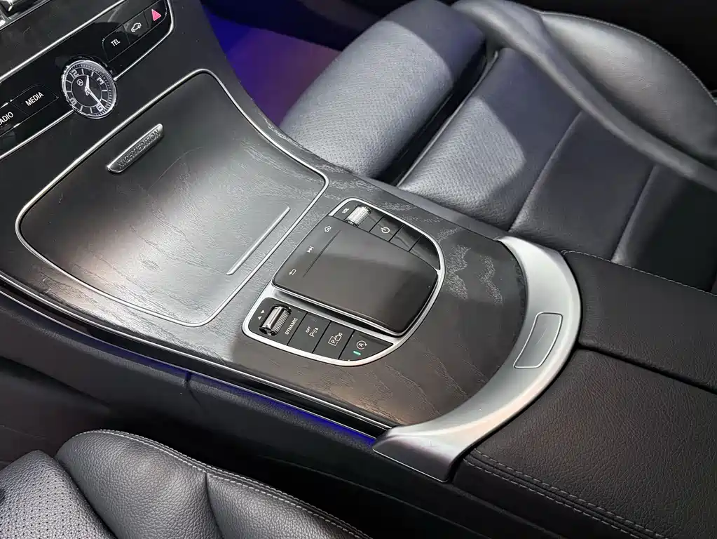 Mercedes-Benz C-Class 2021 — фото 12
