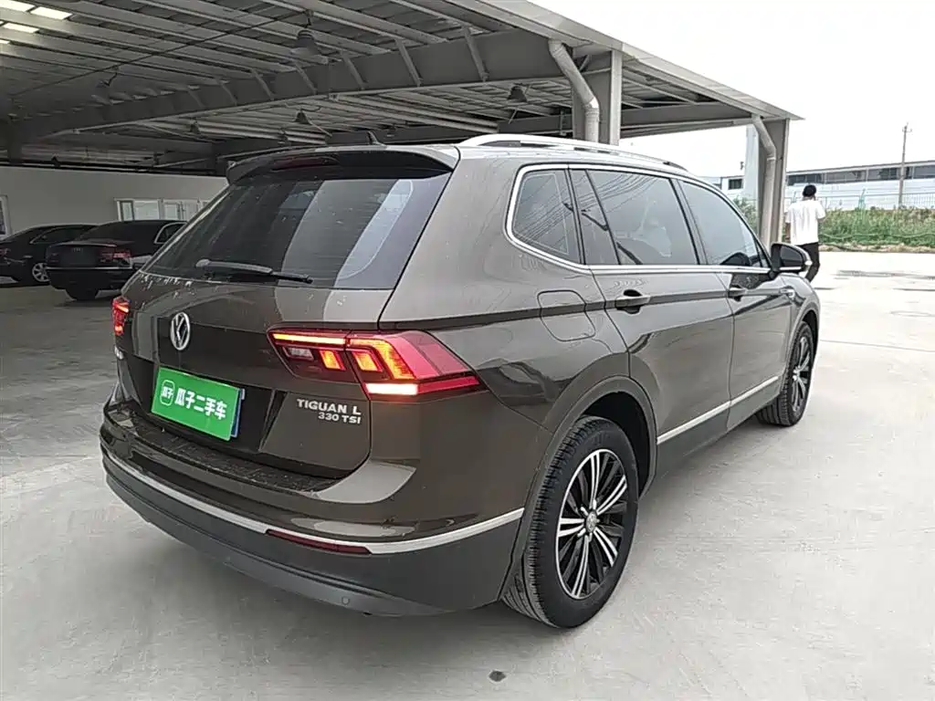 Volkswagen Tiguan L 2020 — фото 7