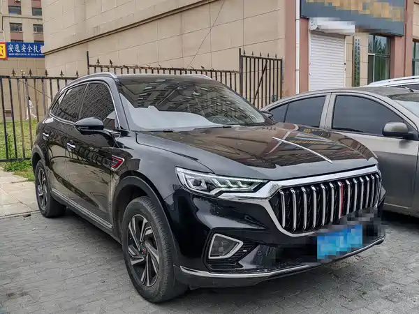 Hongqi HS5 2022