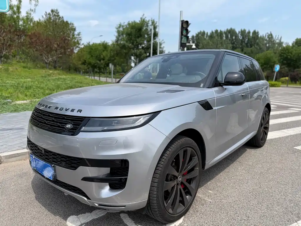 Land Rover Sport 2025