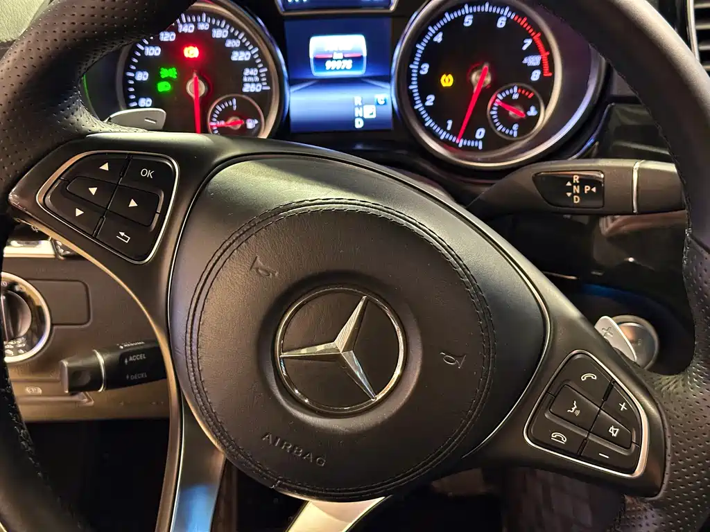 Mercedes-Benz GLS 2021 — фото 27