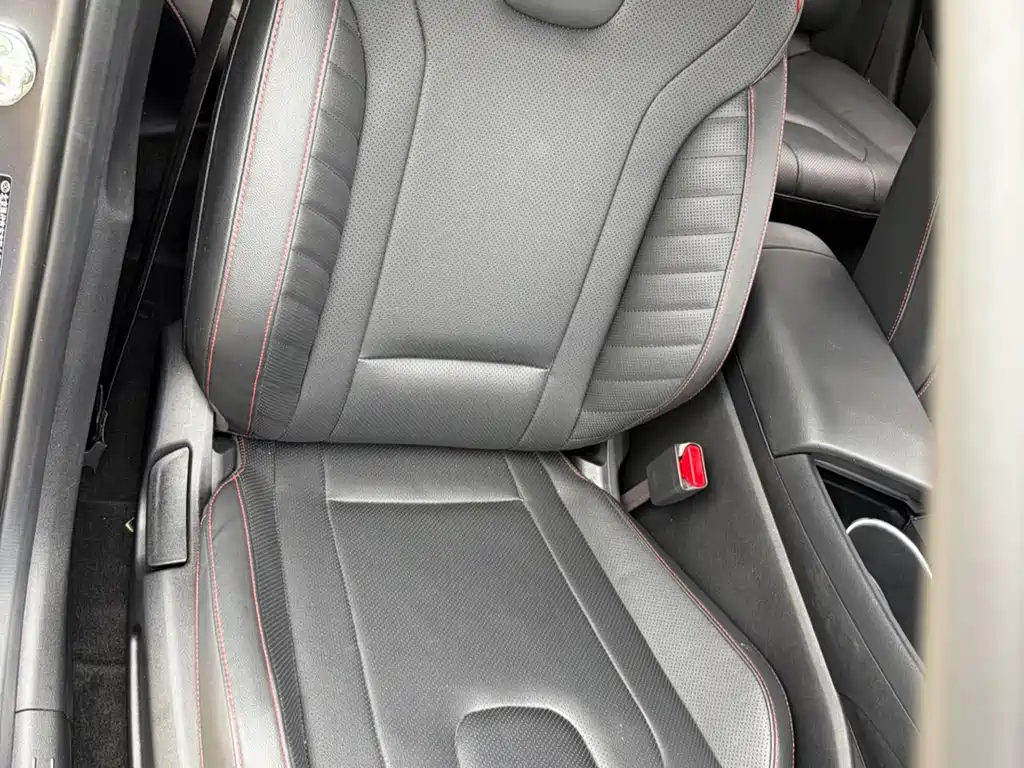 Hyundai Elantra 2022 — фото 15