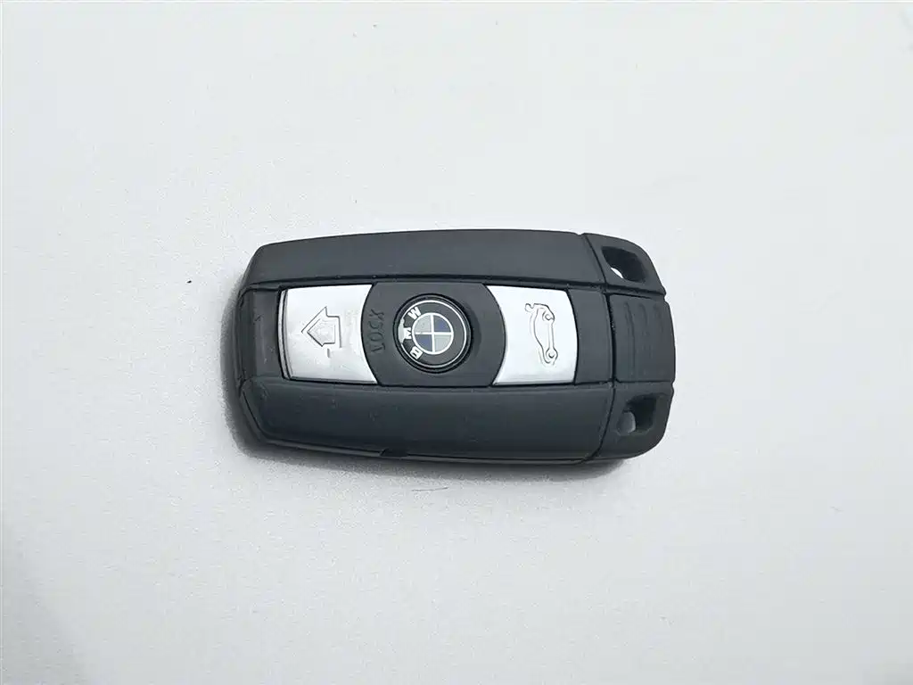BMW X1 2013 — фото 19
