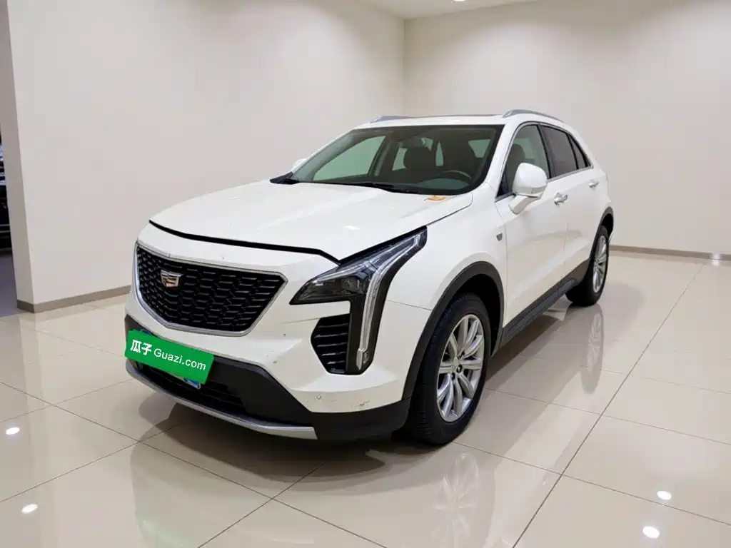 Cadillac XT4 2023 — фото 1