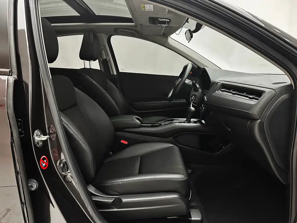 Honda Vezel 2021 — фото 23