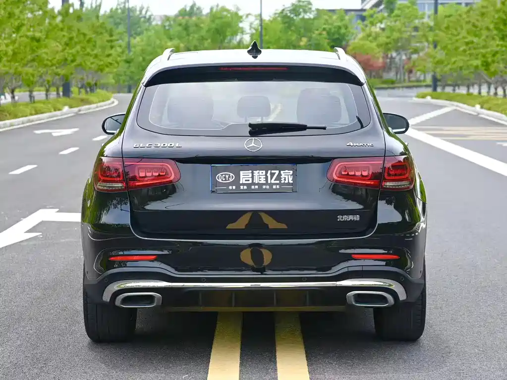 Mercedes-Benz GLC 2022 — фото 16