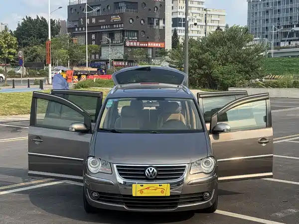 Volkswagen Touran 2008