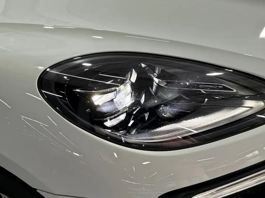 Porsche Macan 2023 — фото 7