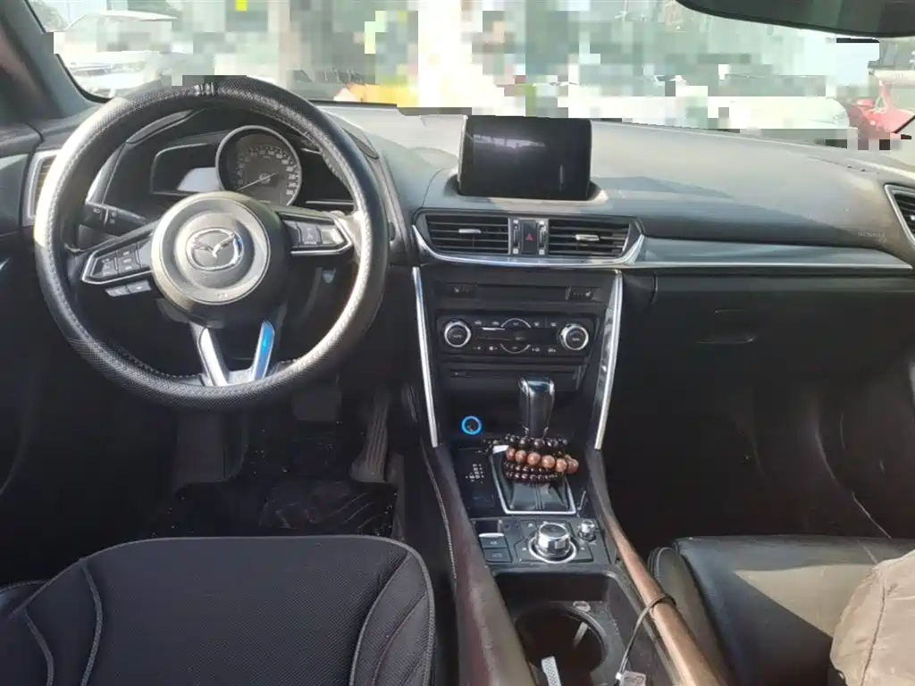 Mazda CX-4 2018 — фото 13