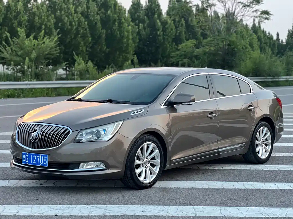 Buick LaCrosse 2014 — фото 1