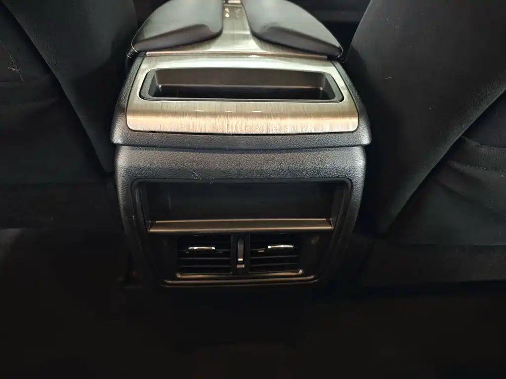 Nissan Murano 2023 — фото 10
