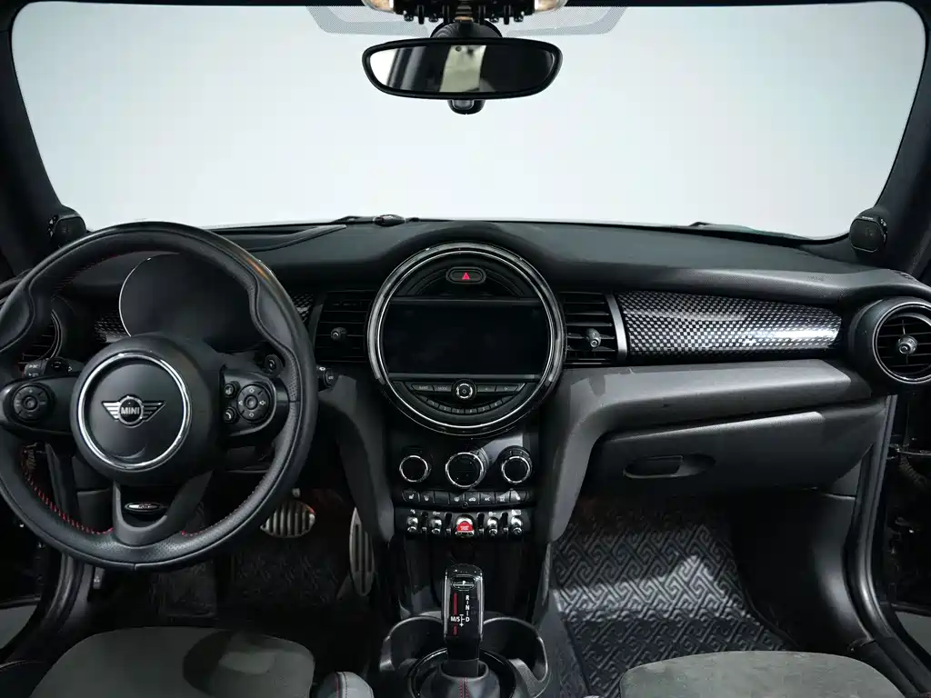 MINI JCW 2020 — фото 12