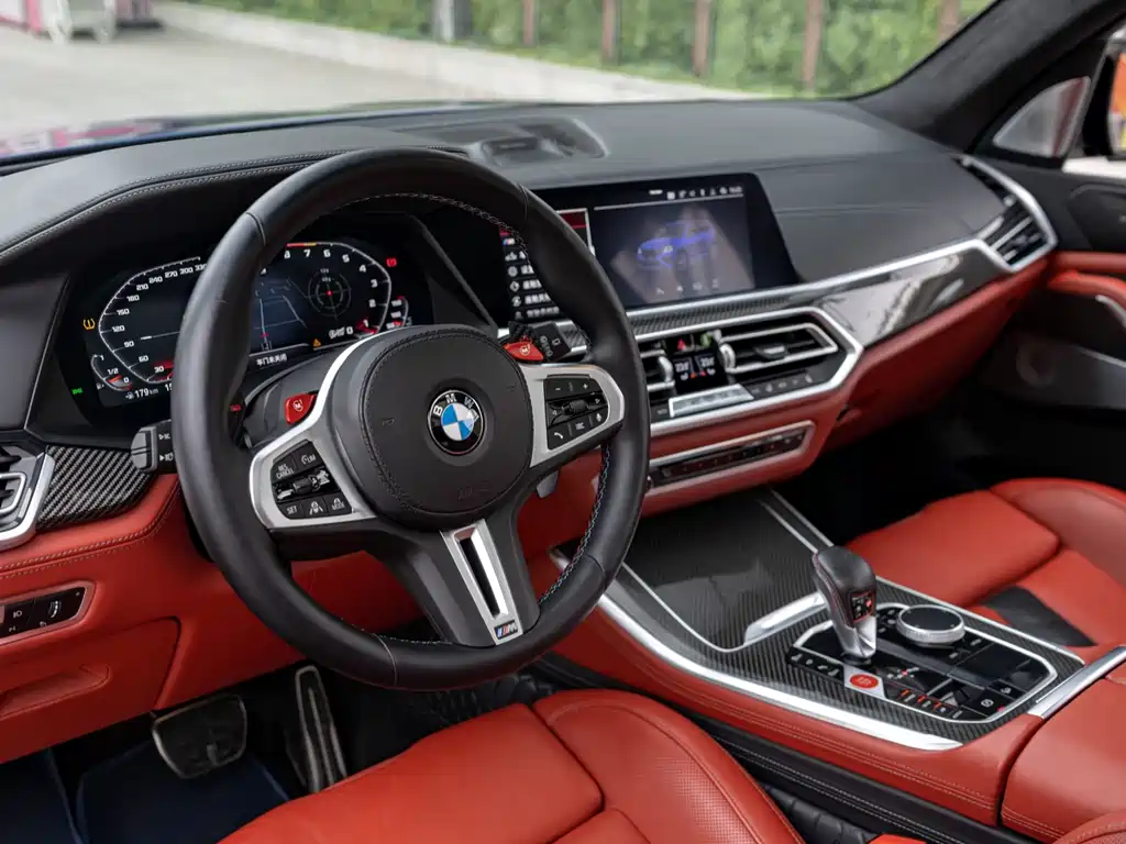 BMW X5 M 2020 — фото 8