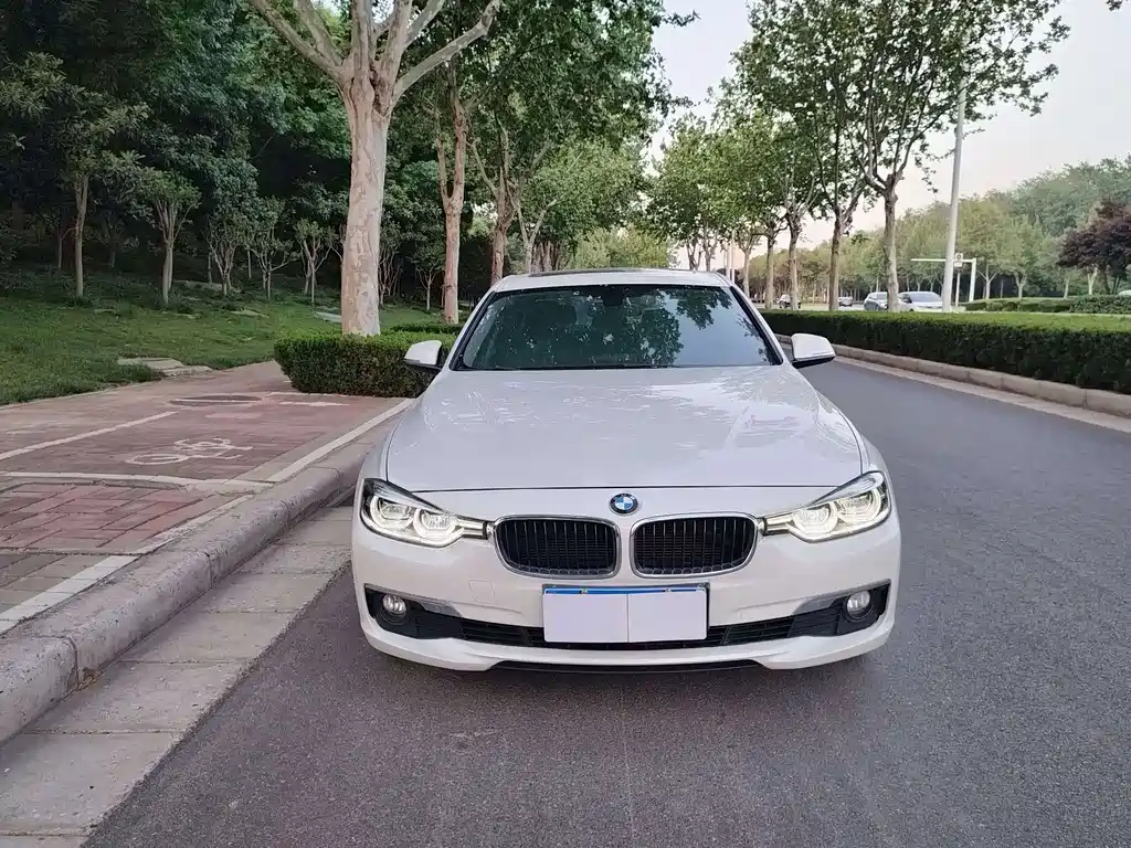 BMW 3 Series 2016