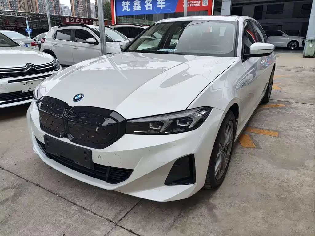 BMW i3 2024