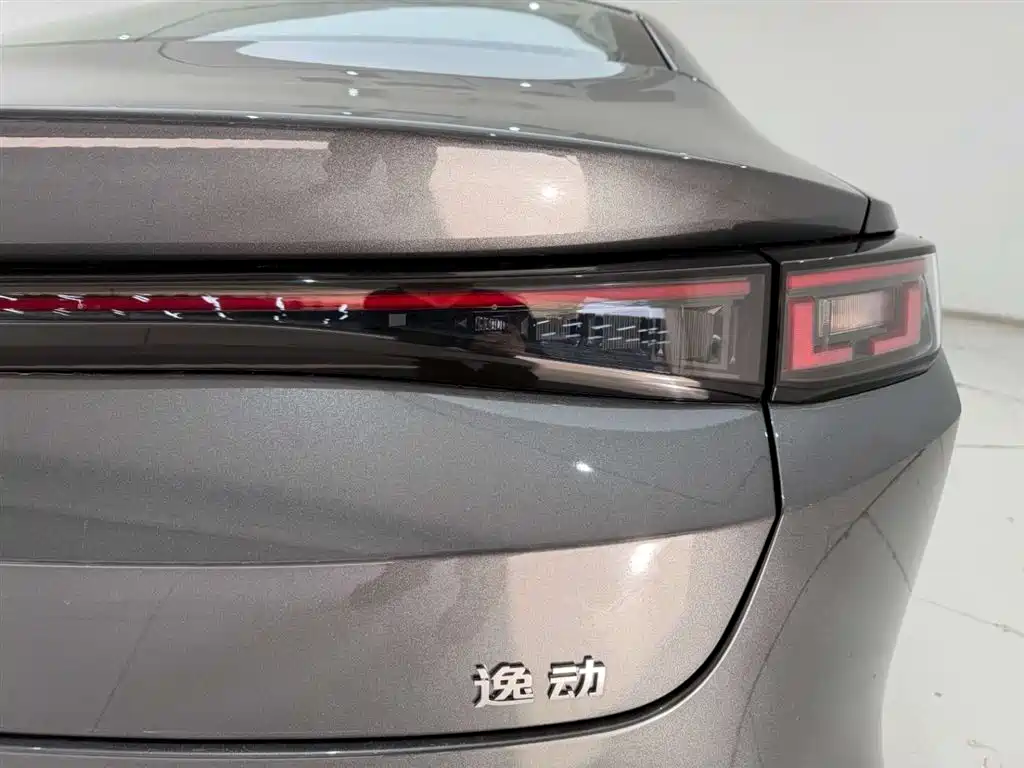 Changan Eado PHEV 2026 — фото 10