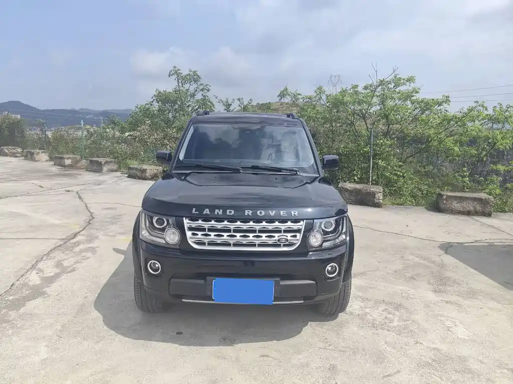 Land Rover Discovery 2012 — фото 2