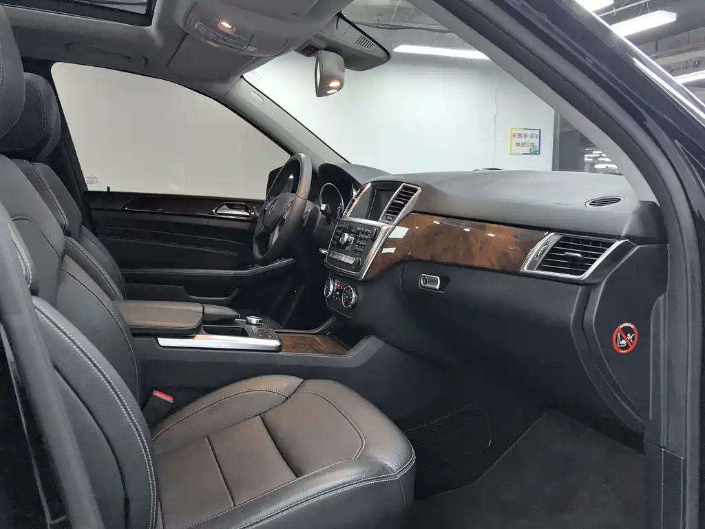 Mercedes-Benz M-Class 2015 — фото 5