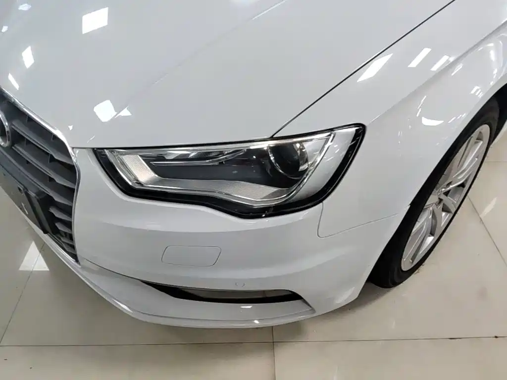 Audi A3 2017 — фото 24
