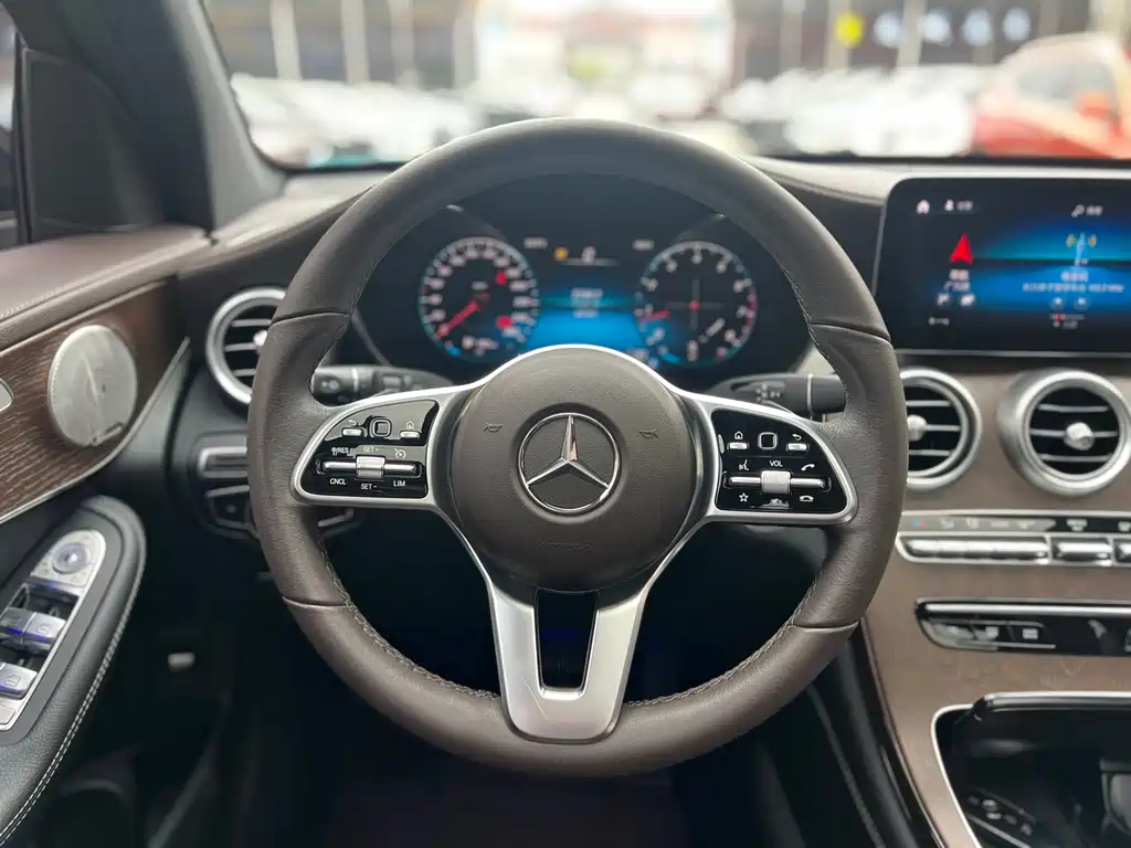 Mercedes-Benz GLC 2022 — фото 11