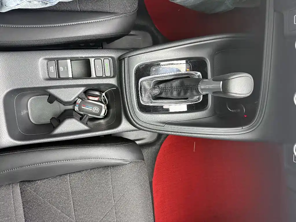 Honda Vezel 2023 — фото 14