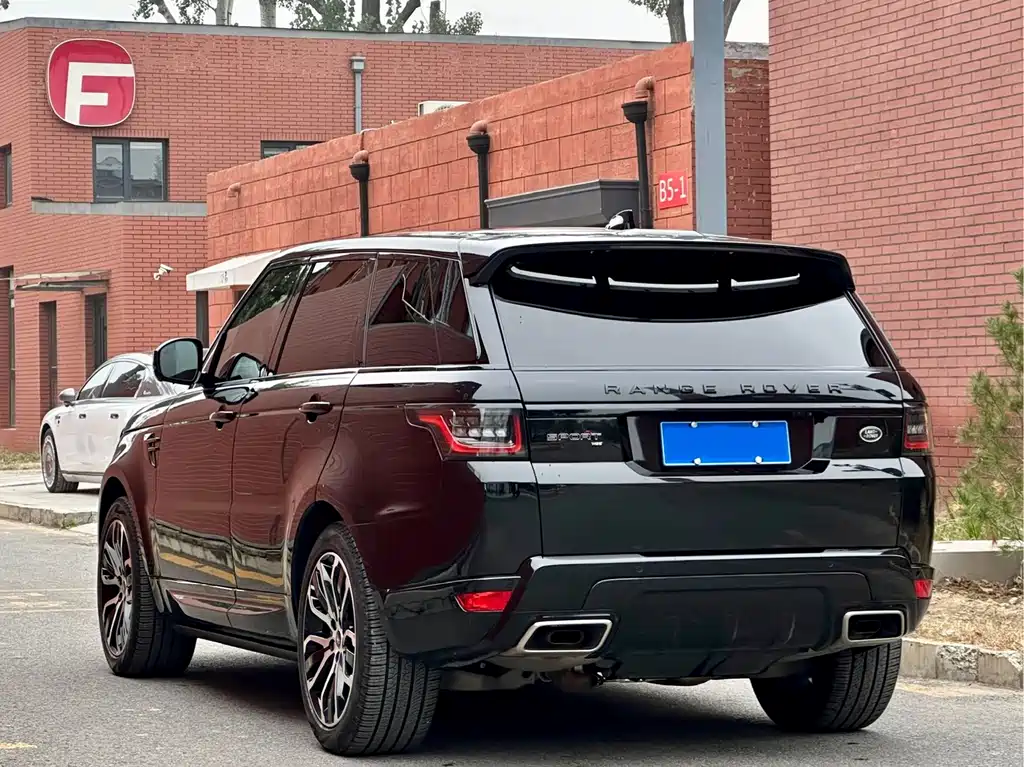 Land Rover Range Rover Sport 2021 — фото 13