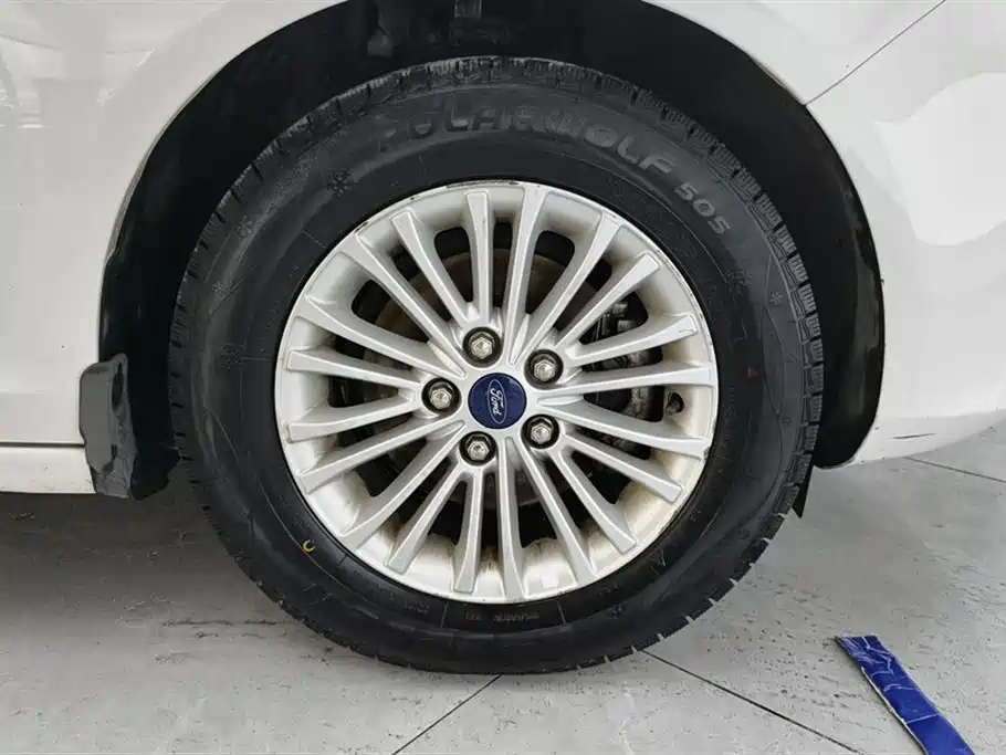 Ford Forrest 2018