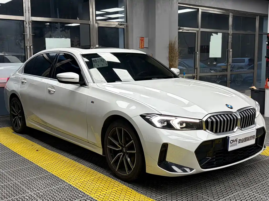 BMW 3 Series 2023