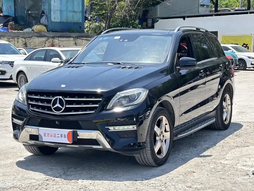 Mercedes-Benz M-Class 2015 — фото 1