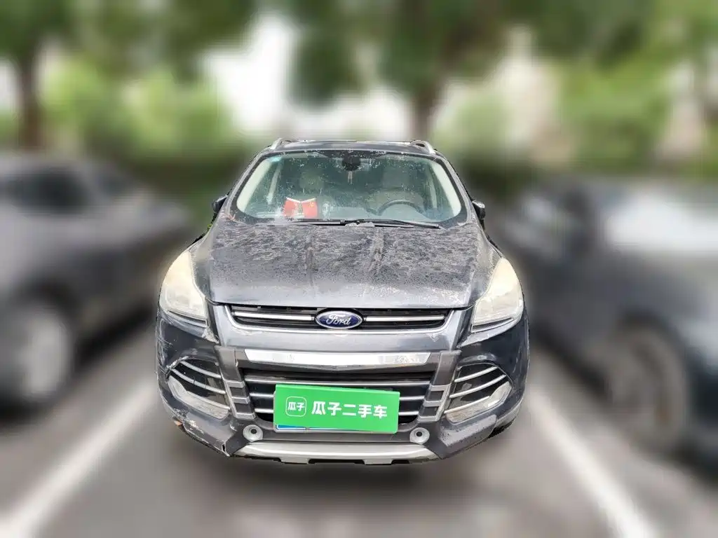 Ford Kuga 2014 — фото 24