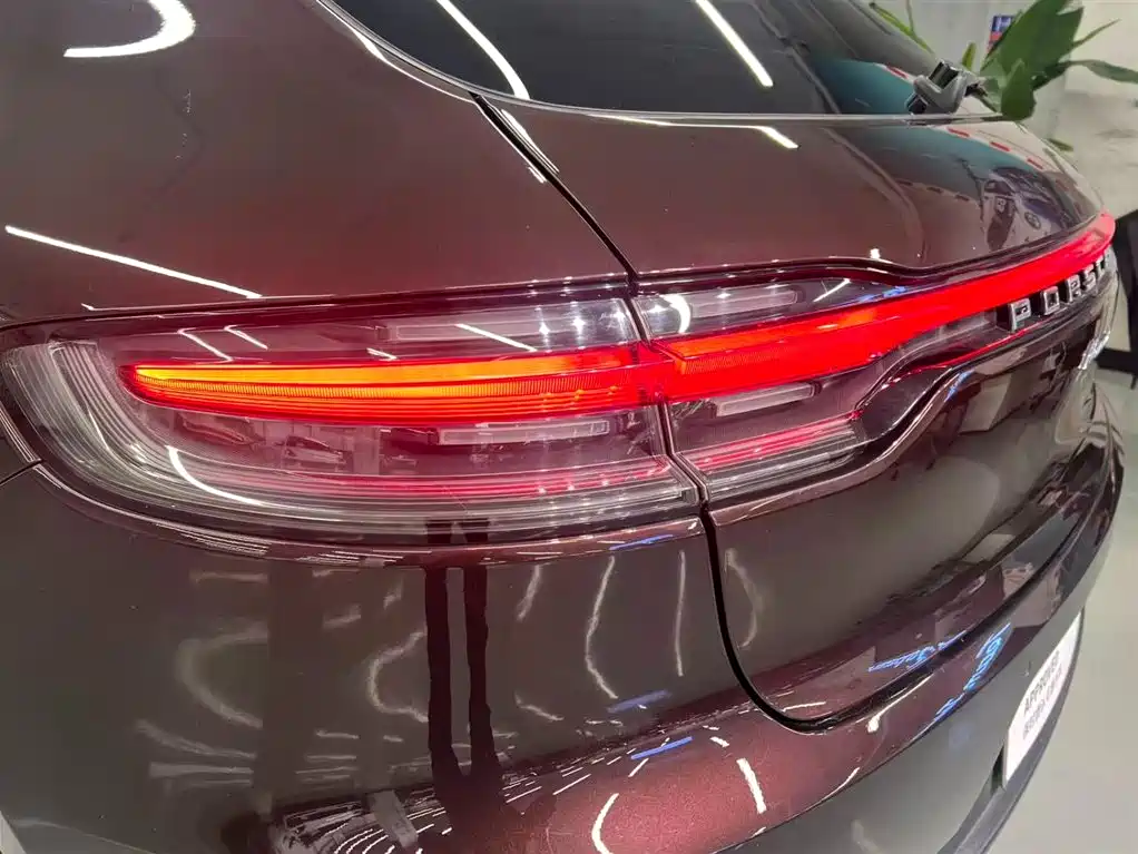 Porsche Macan 2020 — фото 8