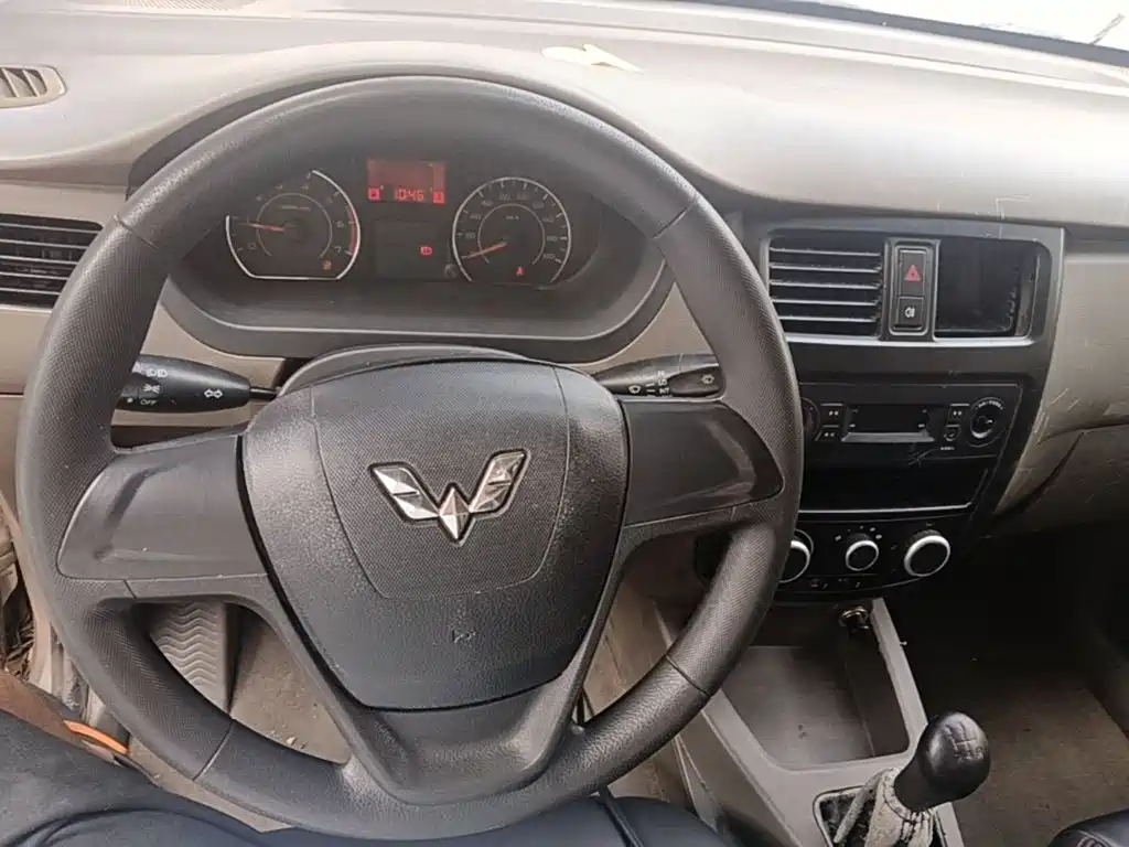 Wuling Rongguang V 2018 — фото 11