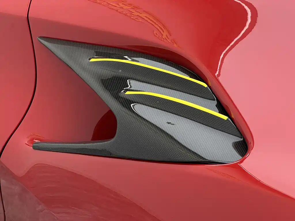 Ferrari F8 2022 — фото 13