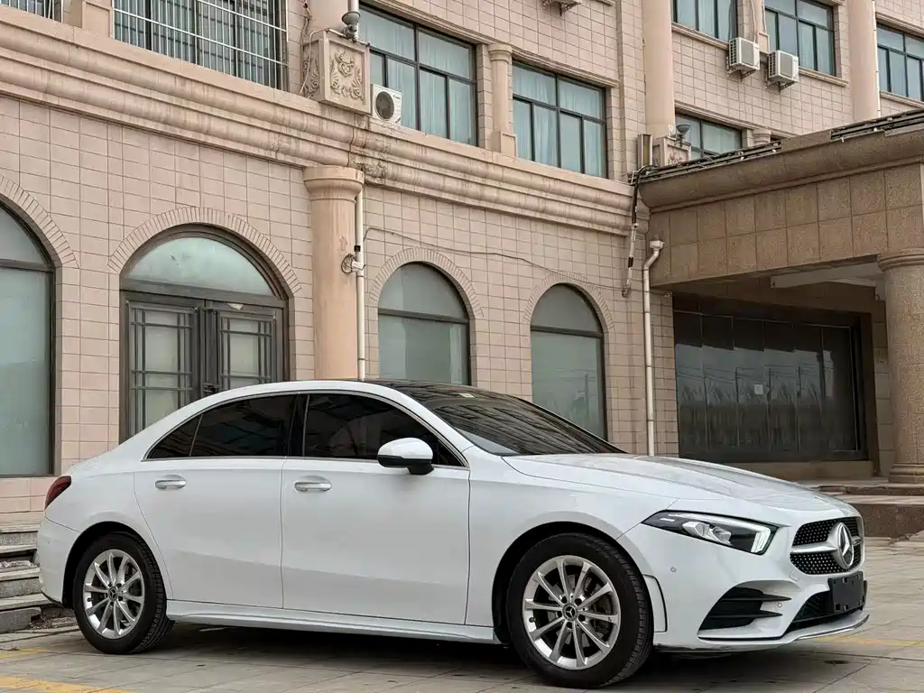 Mercedes-Benz A-Class 2021